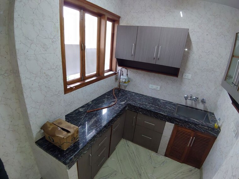 Kitchen, lajpat nagar 4 3 Bedroom 1900 Sq.Ft. Builder Floor In Lajpat Nagar 4 Delhi 10277464