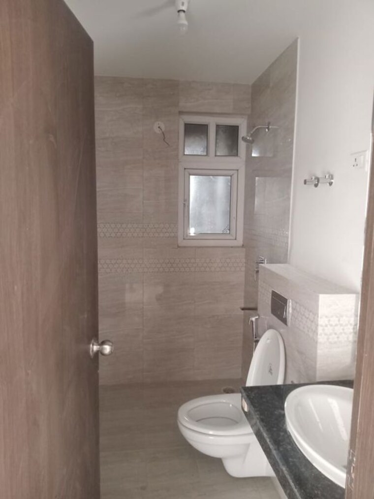 Bathroom, ats-le-grandiose 3 Bedroom 1625 Sq.Ft. Apartment In Sector 150 Noida 10277476