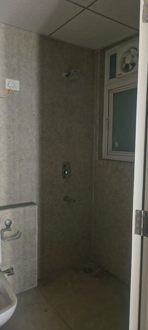 Bathroom in 2 BHK Apartment at Eldeco Live By The Greens, Sector 150 – for Rent