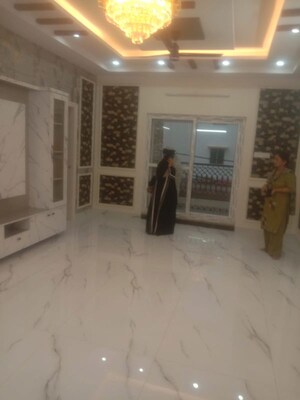 Parking in 3 BHK Builder Floor at Kaval Byrasandra – for Sale