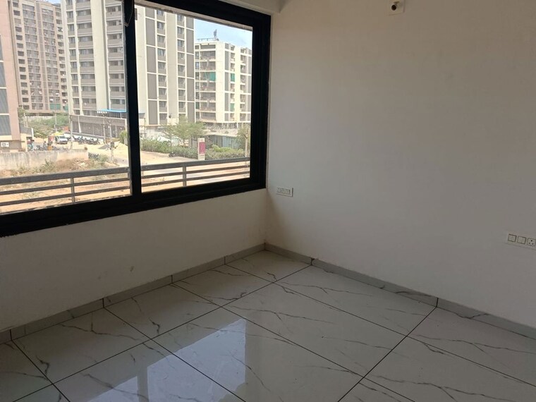 Room, zundal 3 Bedroom 958 Sq.Ft. Apartment In Zundal Ahmedabad 10277516
