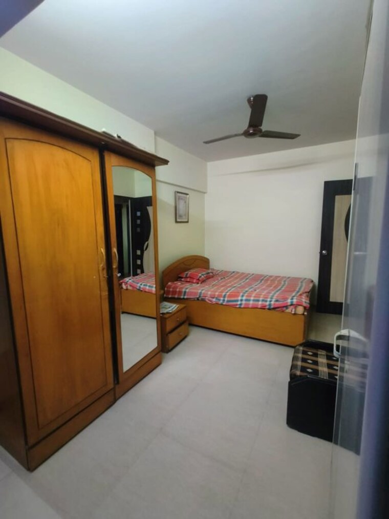 Bedroom, jawaharlal nehru road Pg For Girls In Jawaharlal Nehru Road 10274687