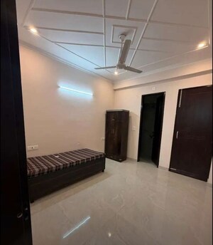 Bedroom in 3 BHK Apartment at Kumar Enclave, Butler Colony – for Rent