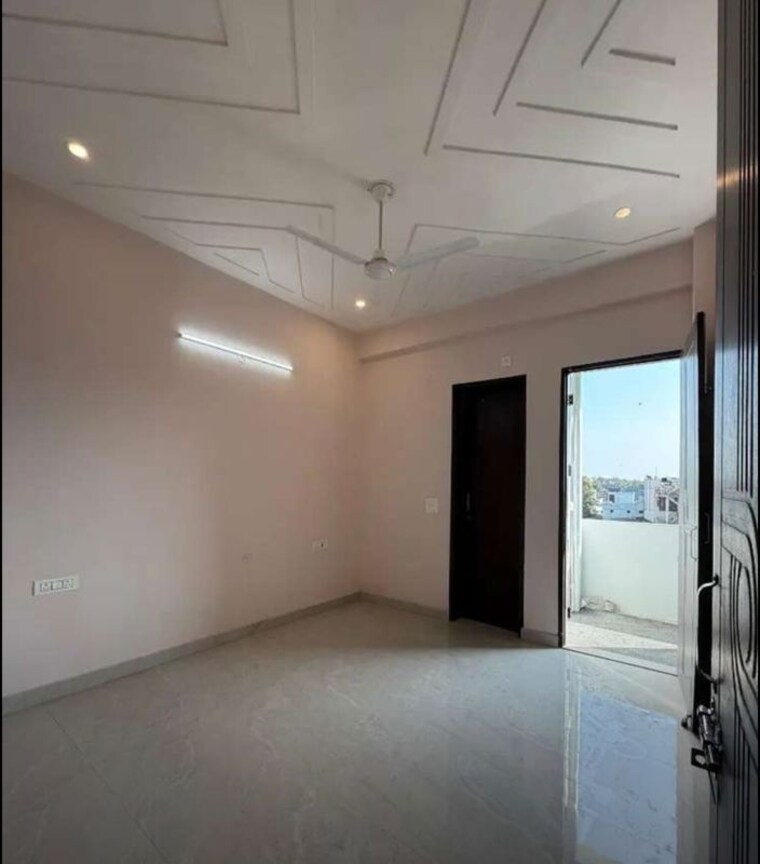 Room, kumar-enclave 3 Bedroom 1600 Sq.Ft. Apartment In Butler Colony Lucknow 10277535