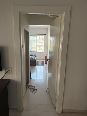 Living Room in 2 BHK Apartment at Andheri West – for Rent