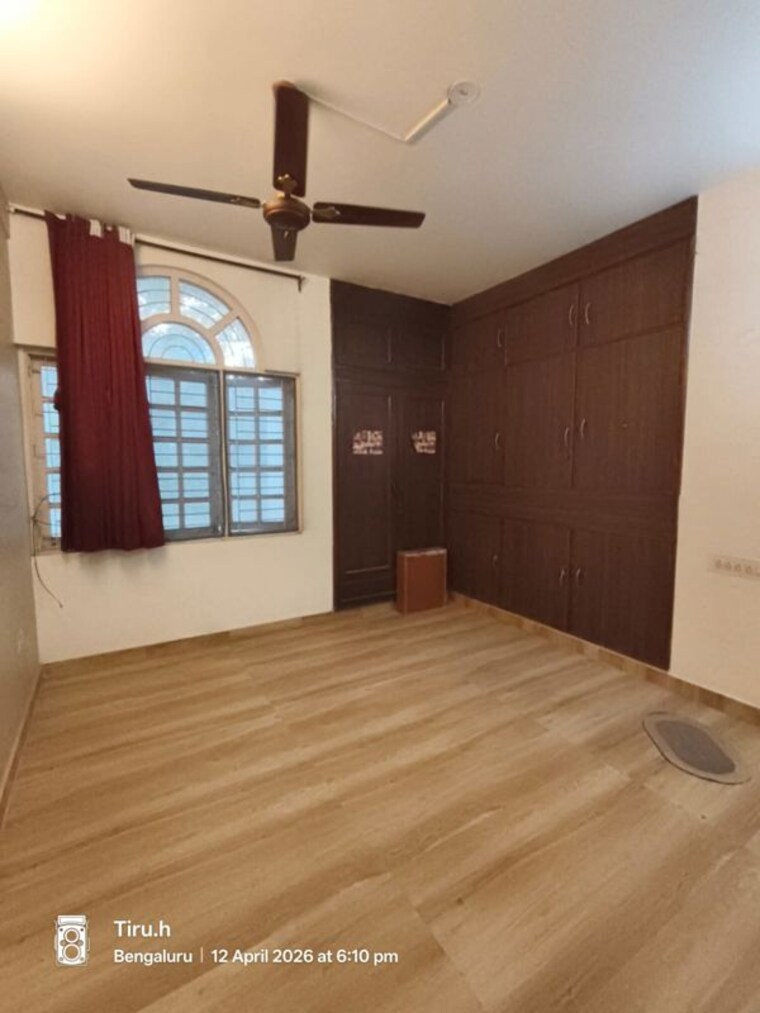 Room, hsr layout 3 Bedroom 2000 Sq.Ft. Independent House In Hsr Layout Bangalore 10277579