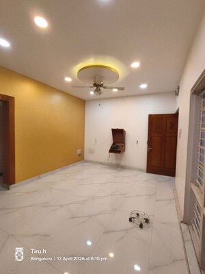 Room in 3 BHK Independent House at Hsr Layout – for Rent
