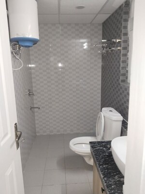 Bathroom in 2 BHK Builder Floor at RWA Apartments Sector 39, Sector 39 – for Rent