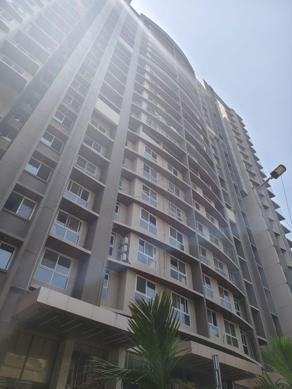 2 BHK Apartment For Sale in Hirani 24K Residencies