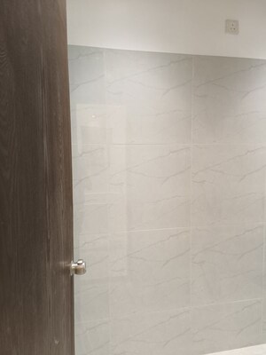 Room in 1 BHK Apartment at Aadhar Everest Plaza, Chikhali – for Rent