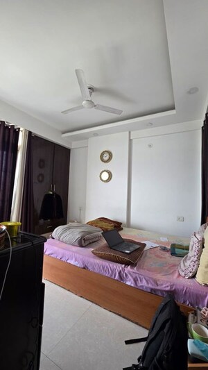 Bedroom in 2 BHK Builder Floor at Indrapuram – for Rent