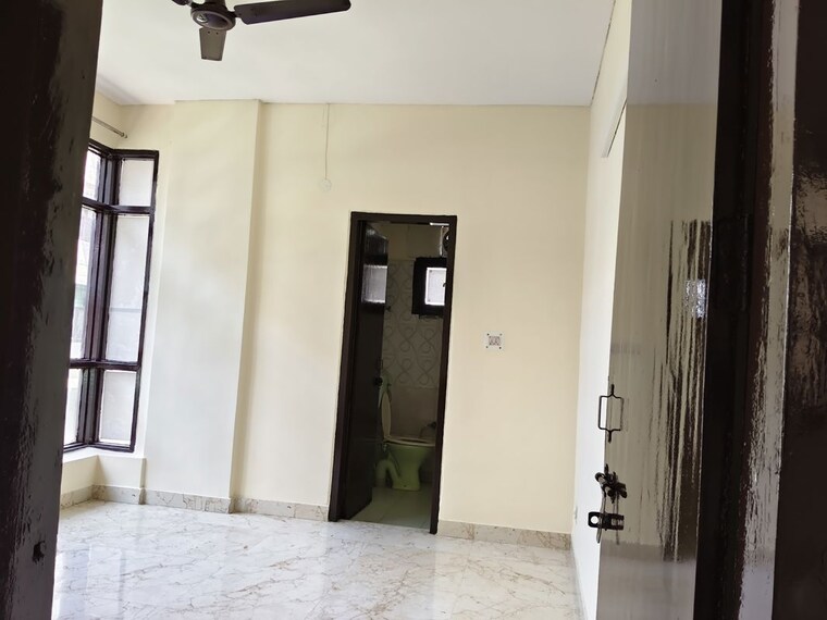undefined, ip extension 3 Bedroom 1250 Sq.Ft. Apartment In Ip Extension Delhi 10277652