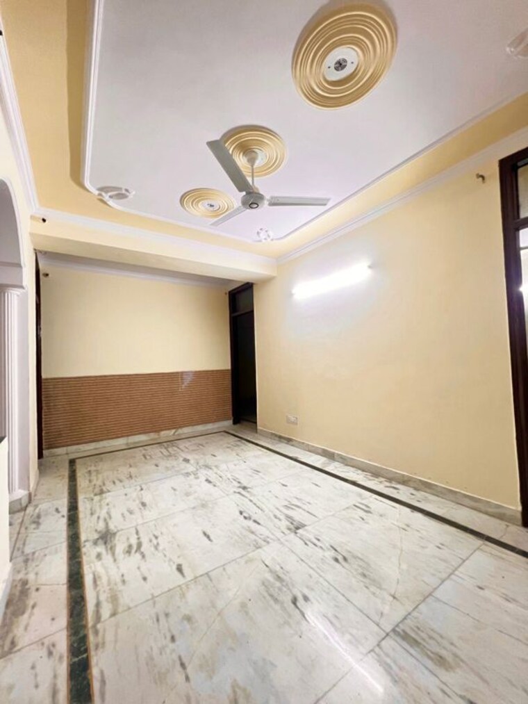 Room, govindpuri 2 Bedroom 556 Sq.Ft. Builder Floor In Govindpuri Delhi 10277658