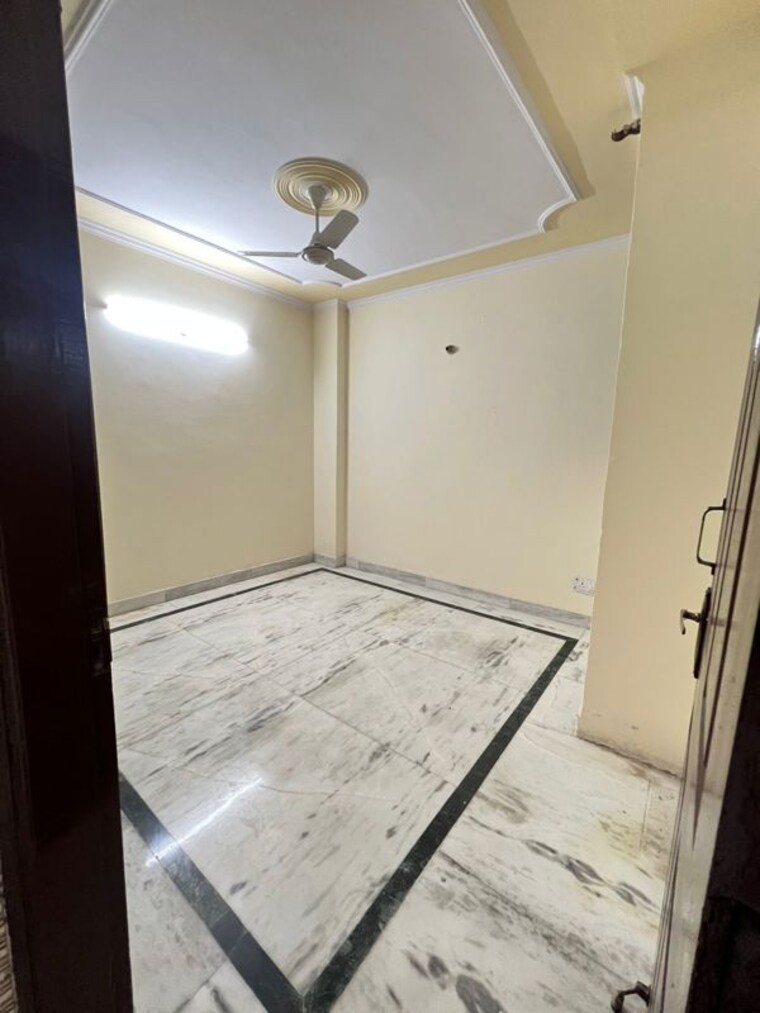 Bathroom, govindpuri 2 Bedroom 556 Sq.Ft. Builder Floor In Govindpuri Delhi 10277658