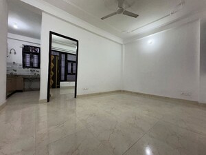 Room in 1 BHK Builder Floor at Chattarpur – for Rent