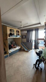 3 BHK + Pooja Room 263 Sq.Yd. Builder Floor in Sector 9