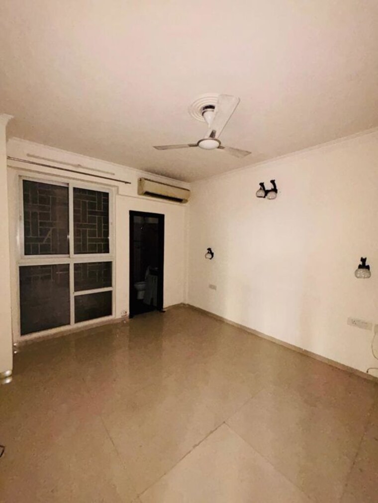 Room, tulip-violet 3 Bedroom 1578 Sq.Ft. Apartment In Sector 69 Gurgaon 10277694