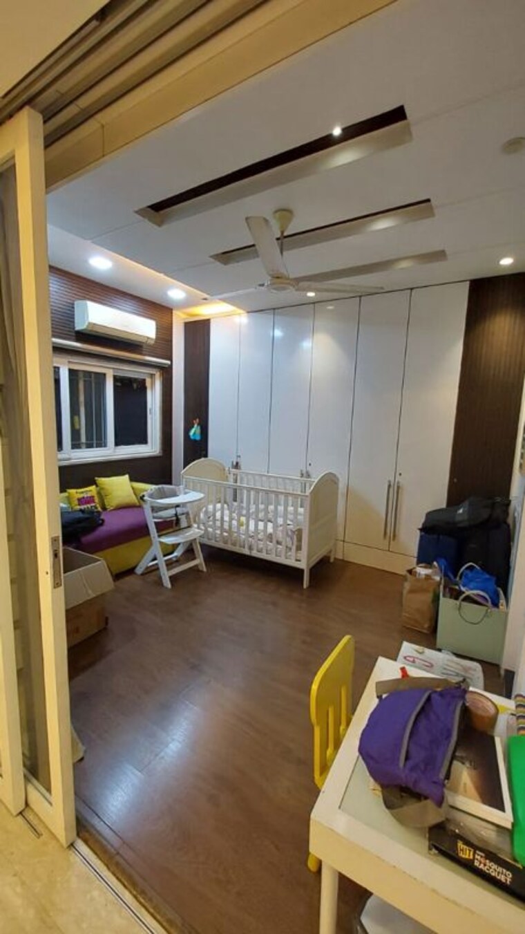 Room, ballygunge 3 Bedroom 1300 Sq.Ft. Apartment In Ballygunge Kolkata 10277718