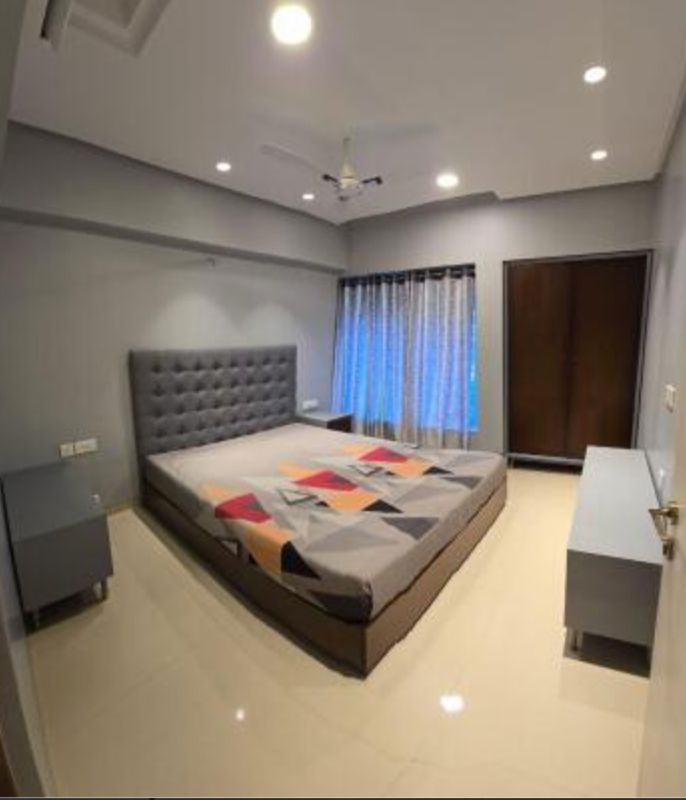 1 BHK 450 Sq.Ft. Apartment in Kalpataru Hills