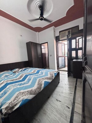 2 BHK Builder Floor For Rent in Mukherjee Nagar