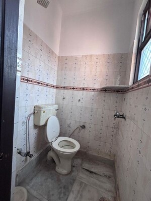 Bathroom in 2 BHK Builder Floor at Mukherjee Nagar – for Rent