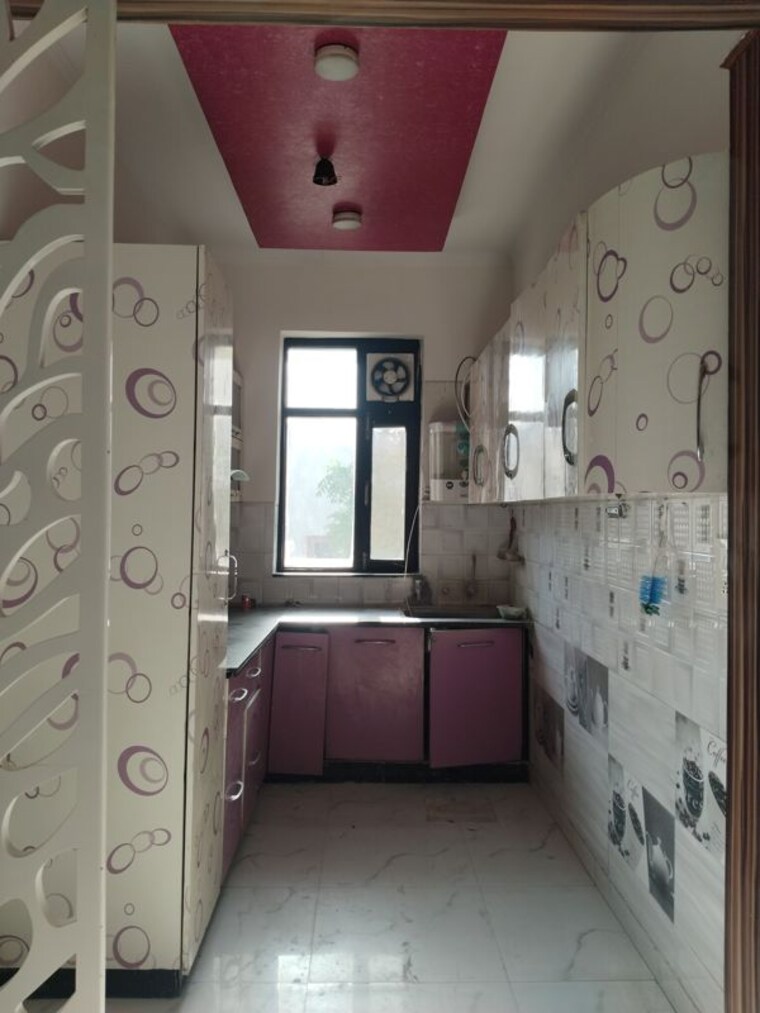 Kitchen, ashoka-enclave-3 3 Bedroom 1400 Sq.Ft. Builder Floor In Sector 35 Faridabad 10277809