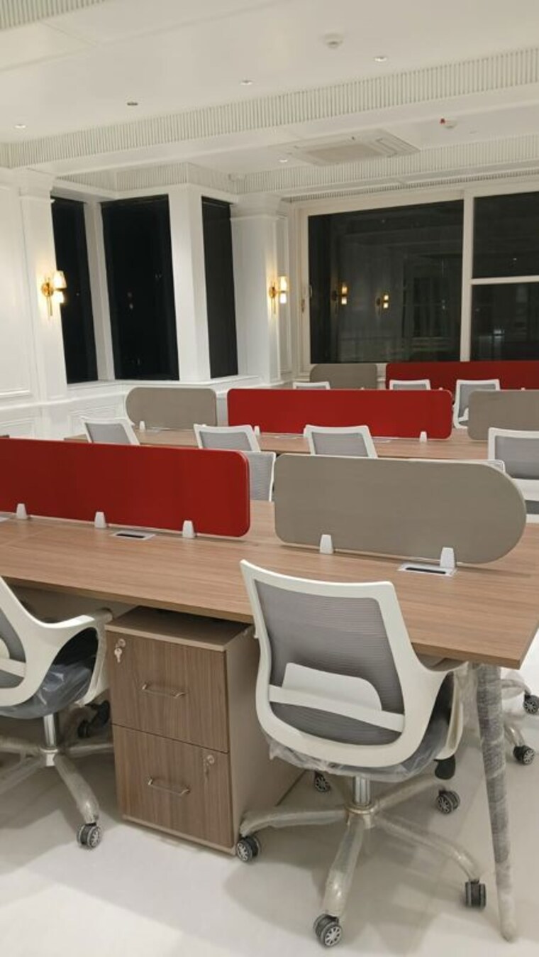 Team Area, e block Commercial Office Space 1500 Sq.Ft. In E Block Delhi 10277819