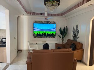 4 BHK Apartment For Rent in Rishita Mulberry Heights, Sushant Golf City