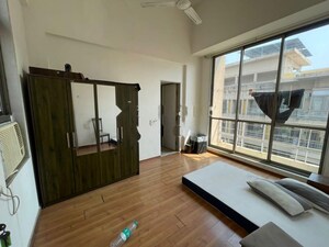 Bedroom in 4 BHK Apartment at Kohinoor City Phase I, Kurla – for Rent
