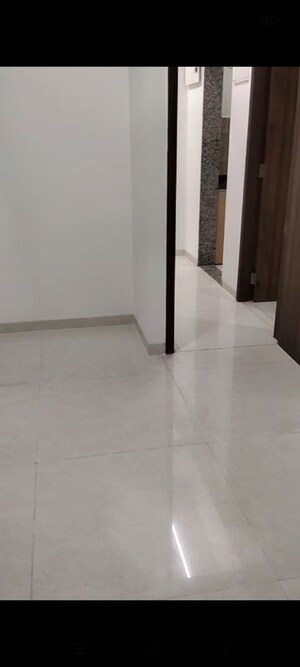 Room in 2 BHK Apartment at Naman Premier, Andheri East – for Rent