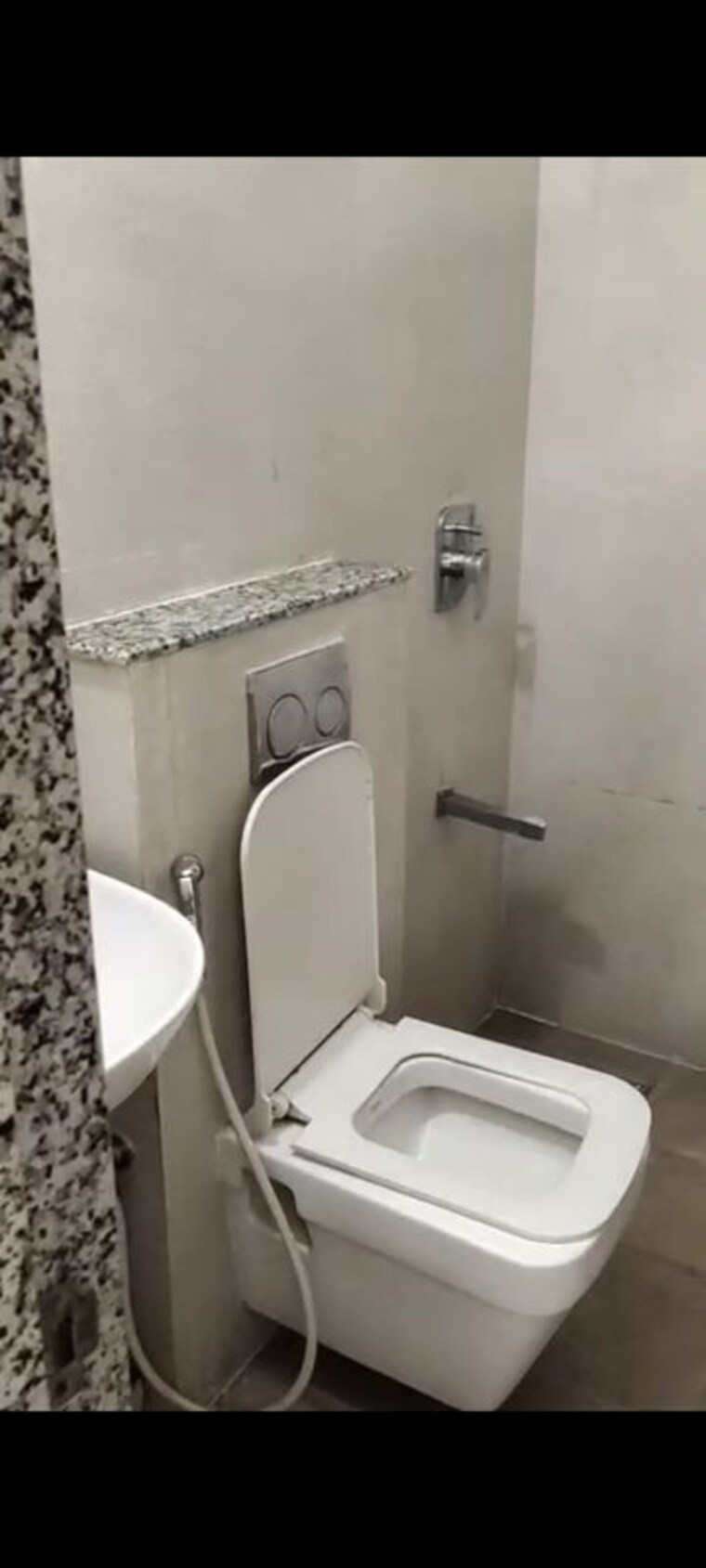 Bathroom, naman-premier 2 Bedroom 630 Sq.Ft. Apartment In Andheri East Mumbai 10277812