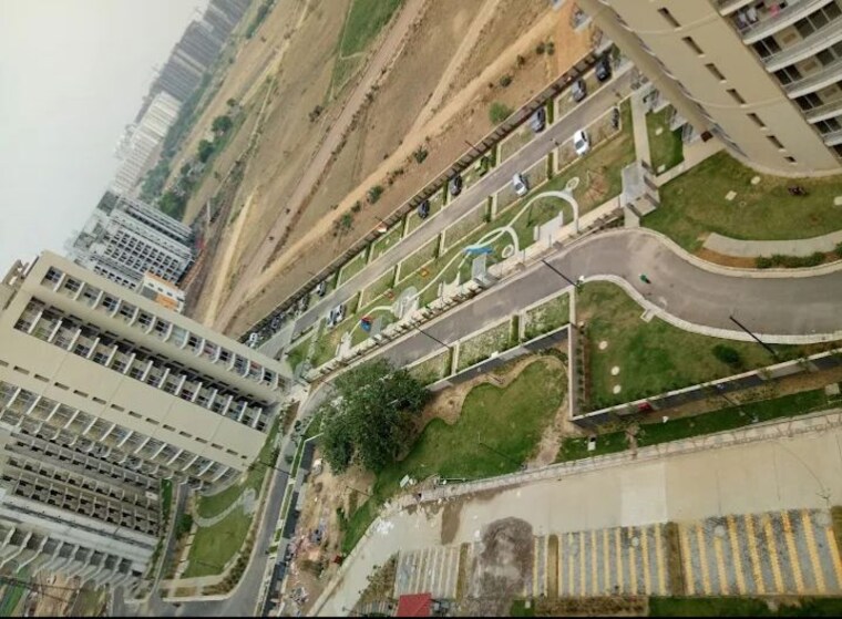 Exterior View, imperia-esfera 2.5 Bedroom 1578 Sq.Ft. Apartment In Sector 37c Gurgaon 10268836