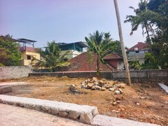 Plot For Sale in Nalanchira