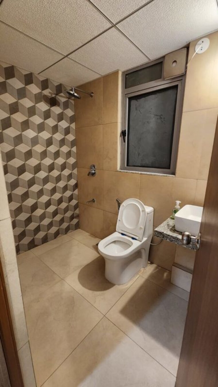 Bathroom, raymond-ten-x-habitat 2 Bedroom 800 Sq.Ft. Apartment In Pokhran Road No Two Thane 10277947