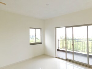 Room in 3 BHK Apartment at Frontline Seven, Kokapet – for Sale