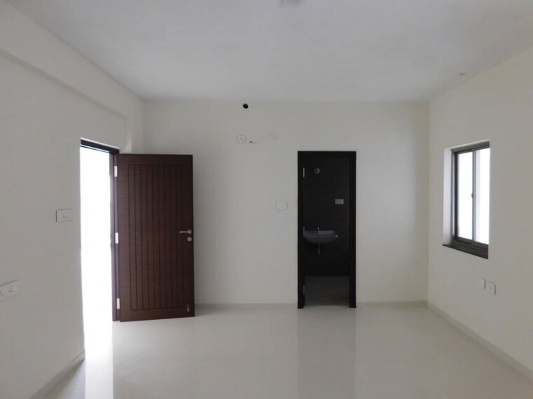 Room, frontline-seven 3 Bedroom 1935 Sq.Ft. Apartment In Kokapet Hyderabad 9336571