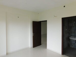 Room in 3 BHK Apartment at Frontline Seven, Kokapet – for Sale