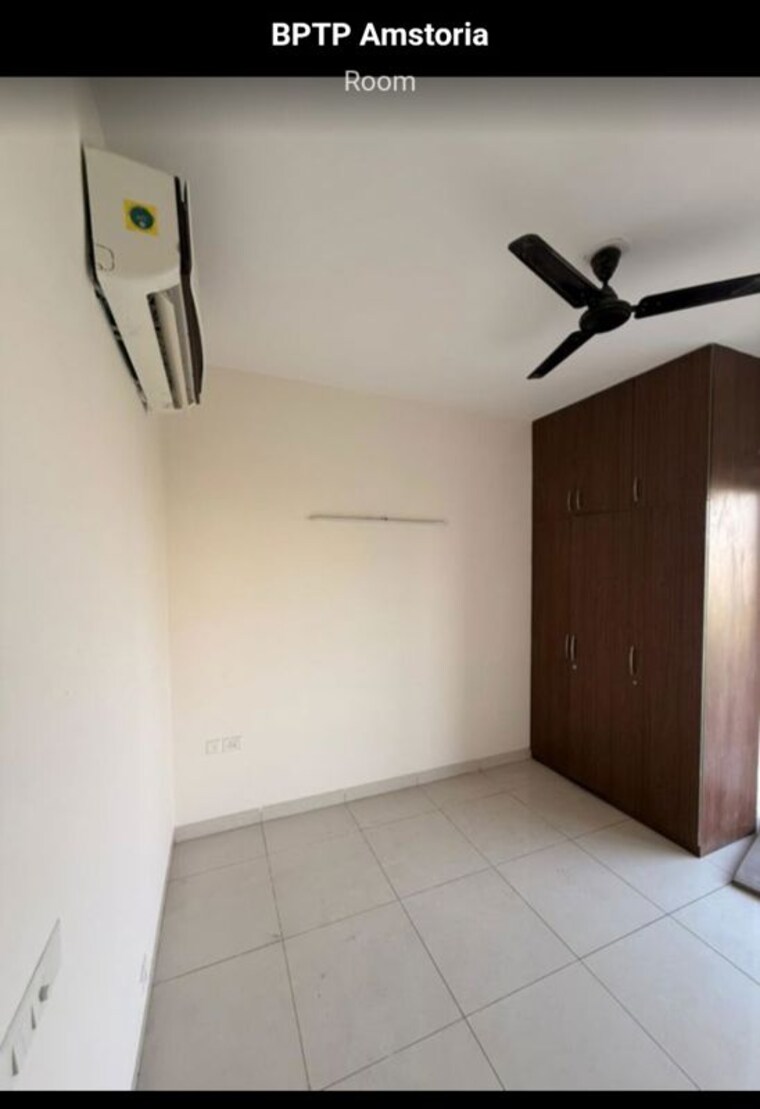 Room, bptp-amstoria 3.5 Bedroom 2700 Sq.Ft. Builder Floor In Sector 102 Gurgaon 10277973