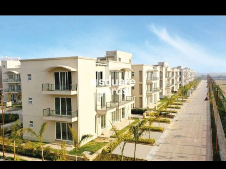Exterior View, bptp-amstoria 3.5 Bedroom 2700 Sq.Ft. Builder Floor In Sector 102 Gurgaon 10277973