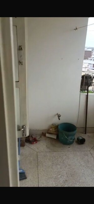 Bathroom in 2 BHK Apartment at Patliputra Colony – for Sale