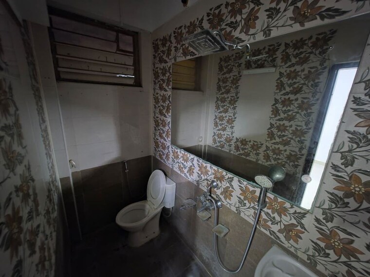 Bathroom, aryan-pebble-bay 2 Bedroom 867 Sq.Ft. Apartment In Thanisandra Bangalore 10237565