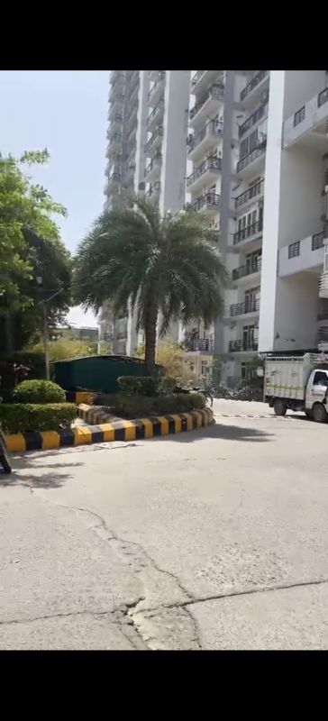 3.5 BHK + Study Room 1750 Sq.Ft. Apartment in Gardenia Glory