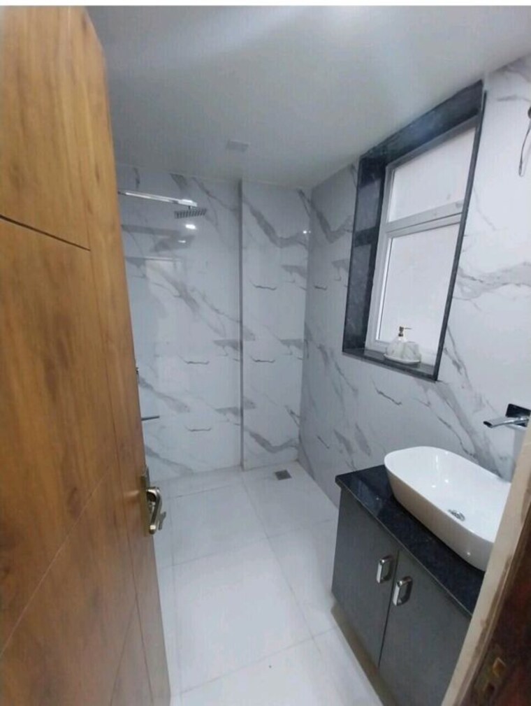 Bathroom, kst-whispering-heights 3 Bedroom 1500 Sq.Ft. Apartment In Sector 88 Faridabad 10155237