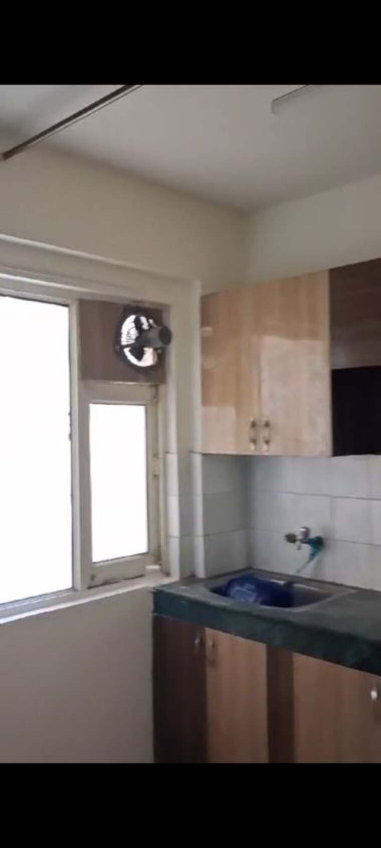 Kitchen, rof-aalayas 2 Bedroom 500 Sq.Ft. Apartment In Sector 102 Gurgaon 10278009