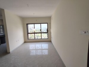 Room in 1.5 BHK Apartment at Atul Horizon, Bhandup West – for Rent