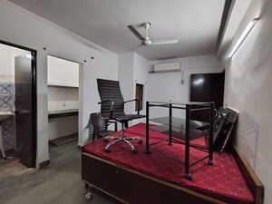 Staircase in 1.5 BHK Apartment at Katwaria Sarai – for Rent