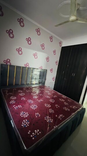 Furnished Amenities in 3 BHK Apartment at DDCL Paradise, Mansarovar – for Rent