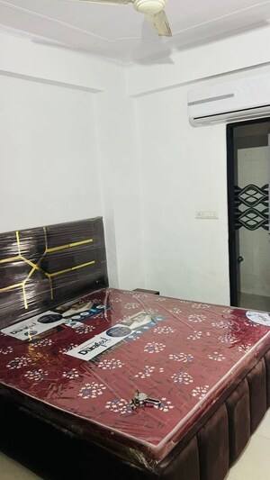 Furnished Amenities in 3 BHK Apartment at DDCL Paradise, Mansarovar – for Rent