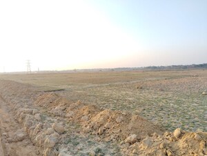 Plot Area in  Land at Katamkuli – for Sale