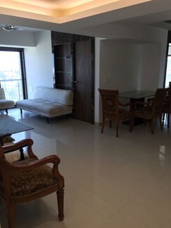 3 BHK + Pooja Room Apartment For Rent in Krimson Aurum